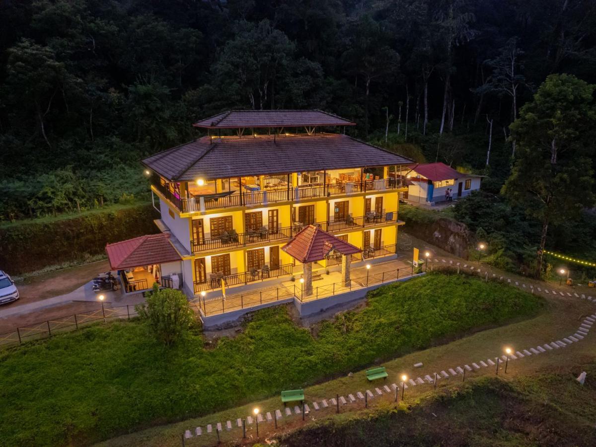 The Hosteller Coorg Rainforest, Мадікері Екстер'єр фото