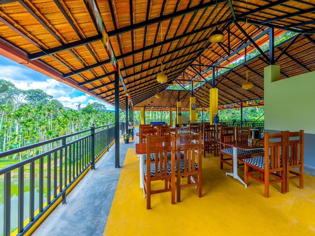 The Hosteller Coorg Rainforest, Мадікері Екстер'єр фото