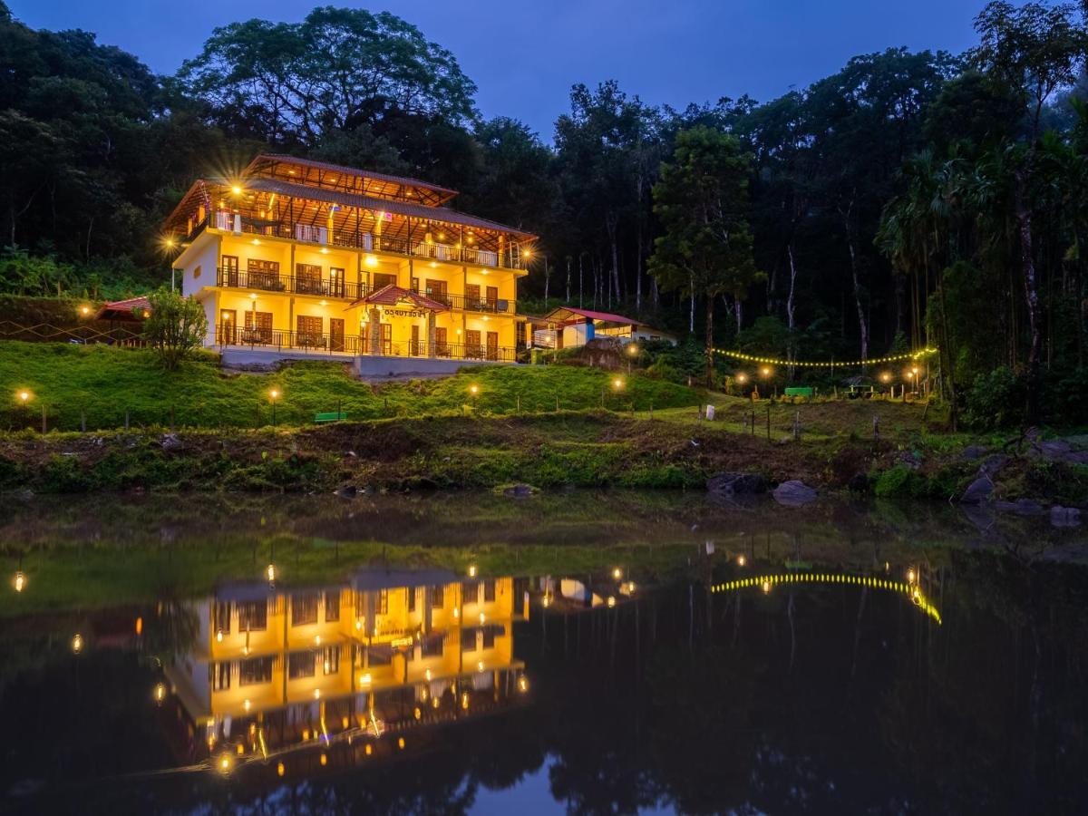 The Hosteller Coorg Rainforest, Мадікері Екстер'єр фото